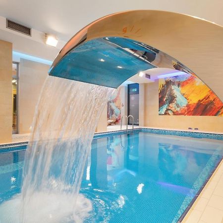 Hotel La Siesta & Medical Spa Jastrzębia Góra Exteriör bild