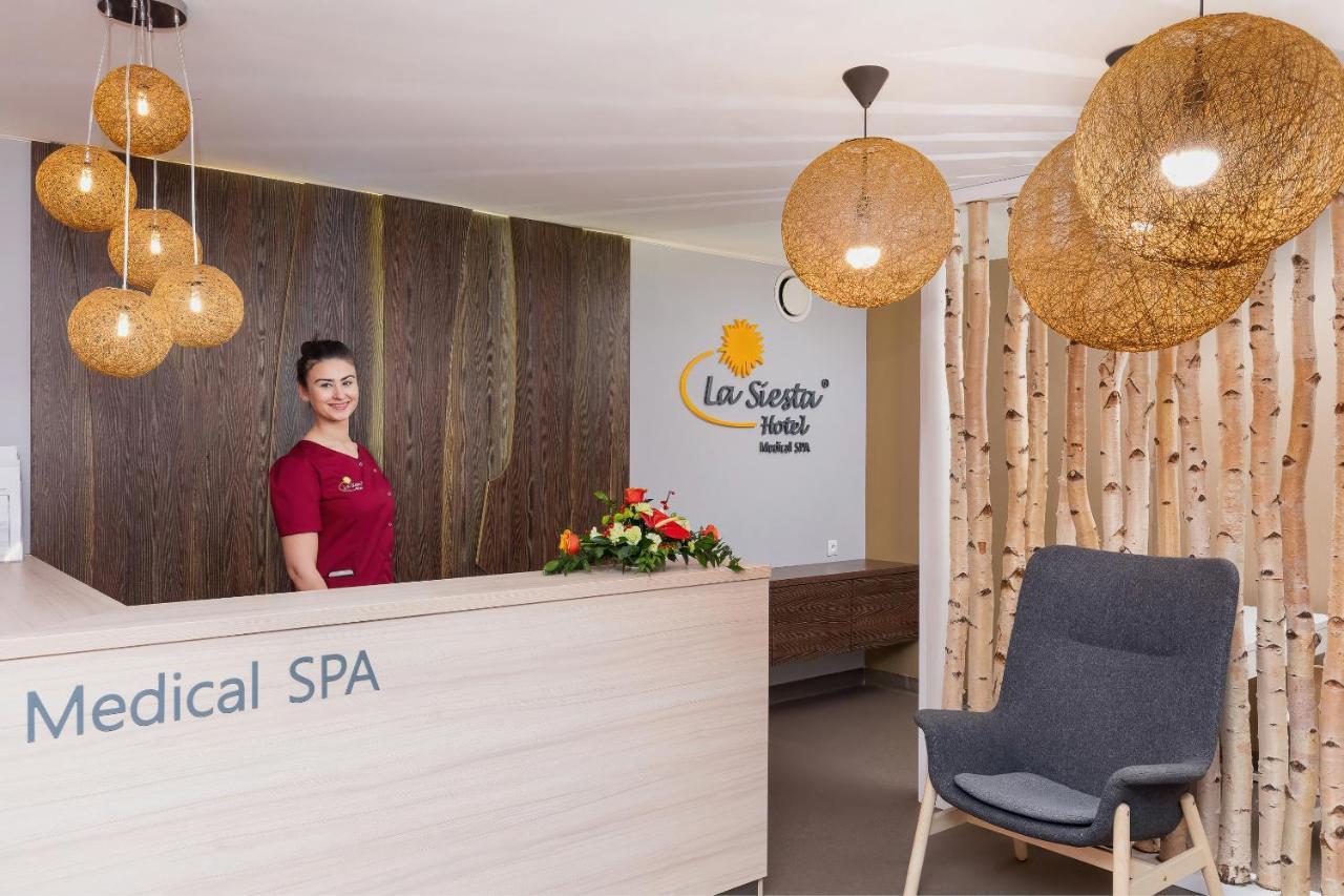Hotel La Siesta & Medical Spa Jastrzębia Góra Exteriör bild