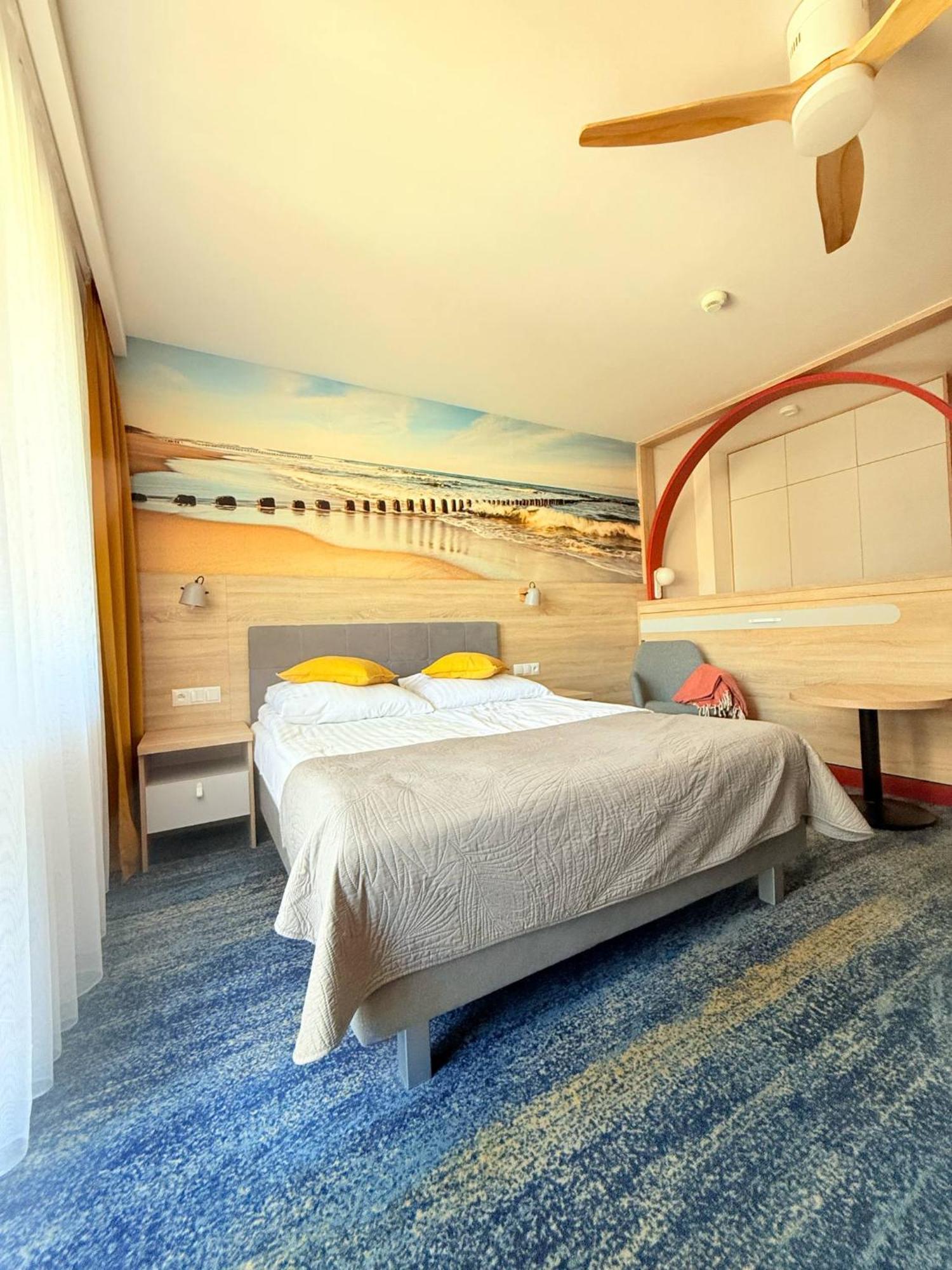Hotel La Siesta & Medical Spa Jastrzębia Góra Exteriör bild