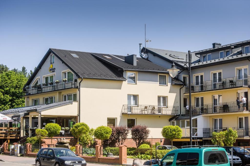 Hotel La Siesta & Medical Spa Jastrzębia Góra Exteriör bild