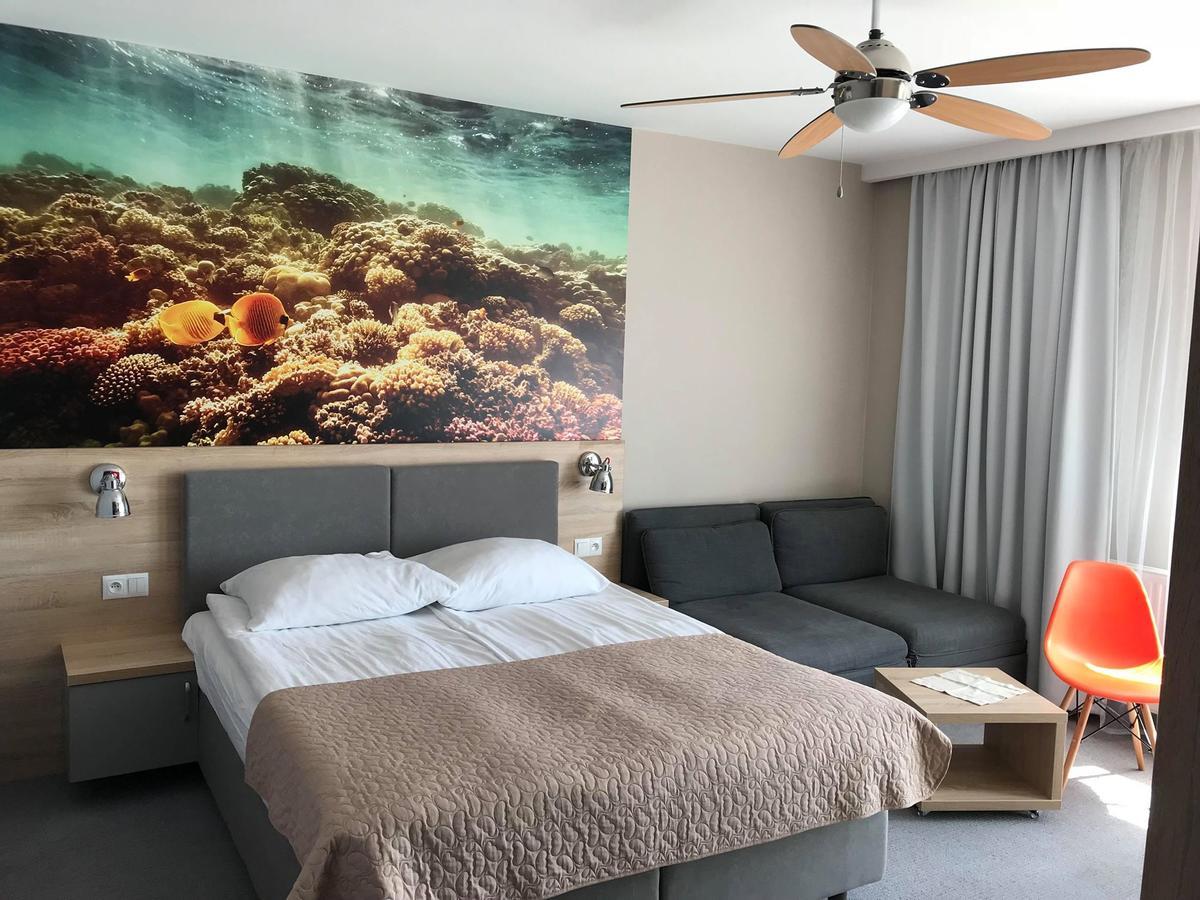 Hotel La Siesta & Medical Spa Jastrzębia Góra Exteriör bild