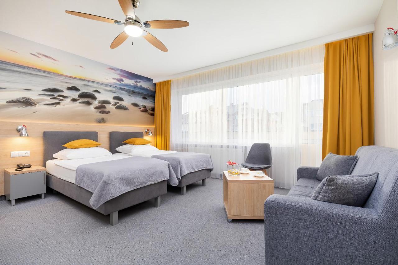 Hotel La Siesta & Medical Spa Jastrzębia Góra Exteriör bild